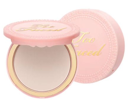 Too Faced Primed & Poreless+ Powder on Sale